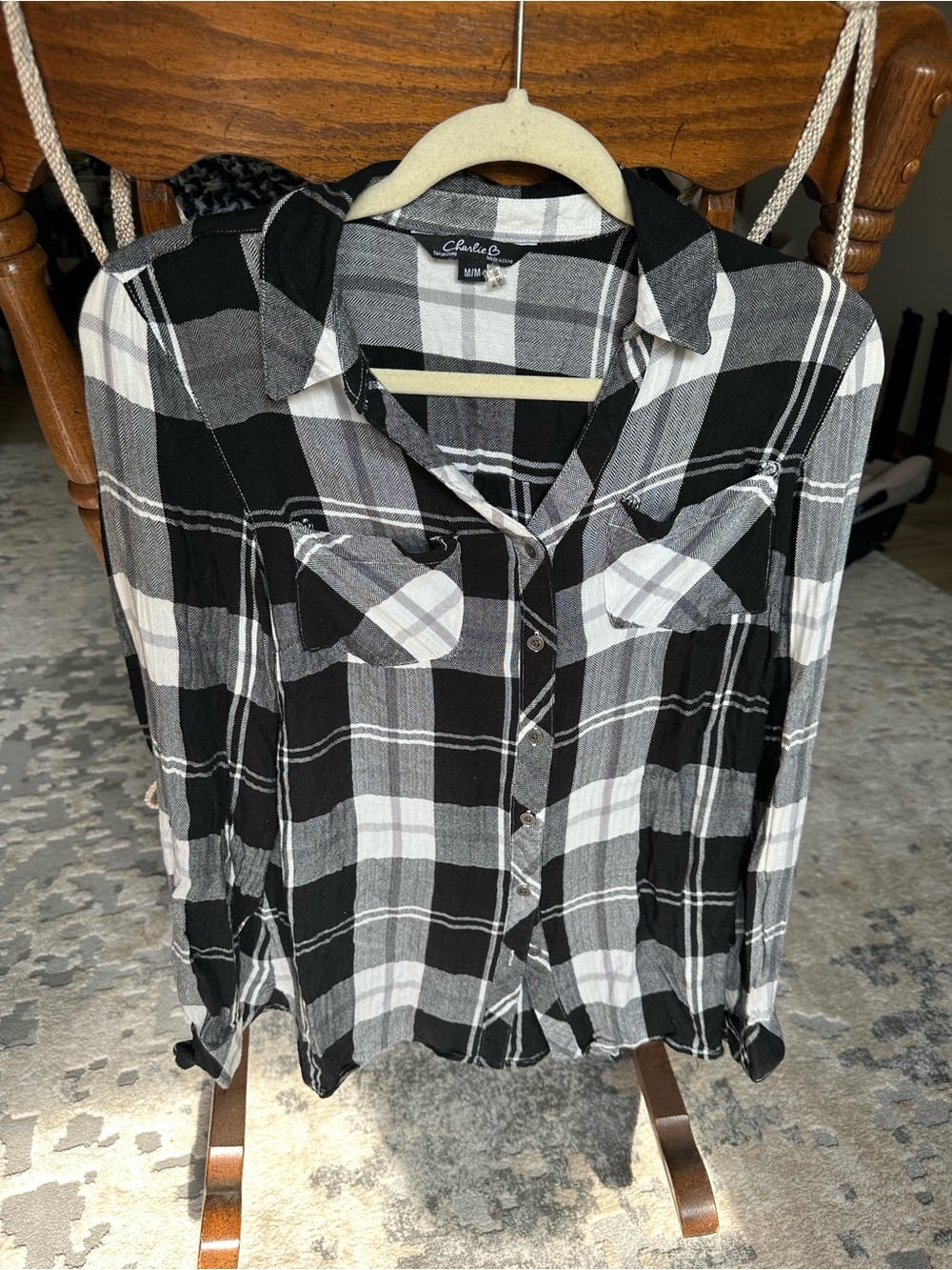 CHARLIE B Black & White Plaid Button-Down Shirt